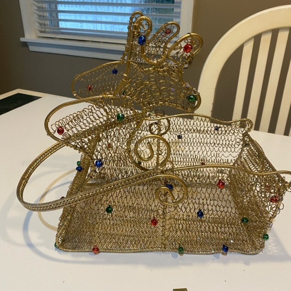 GOLD WIRE REINDEER BASKET WITH HANDLE NEW WITHOUT TAGS - Picture 6 of 10